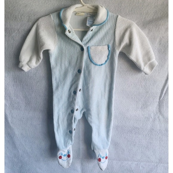 Carter's Other - vintage baby sleeper baseball style stripes clown face on feet medium white blue